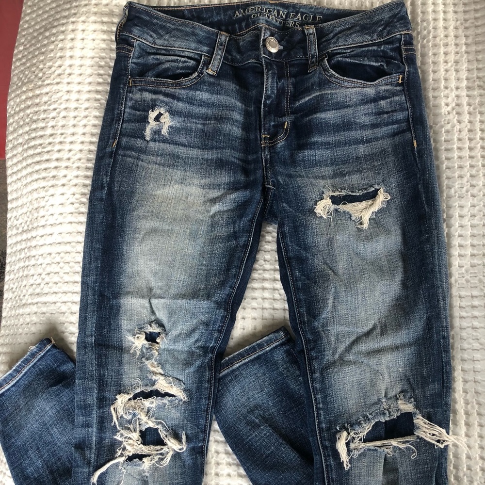 American Eagle Ripped Jeans
